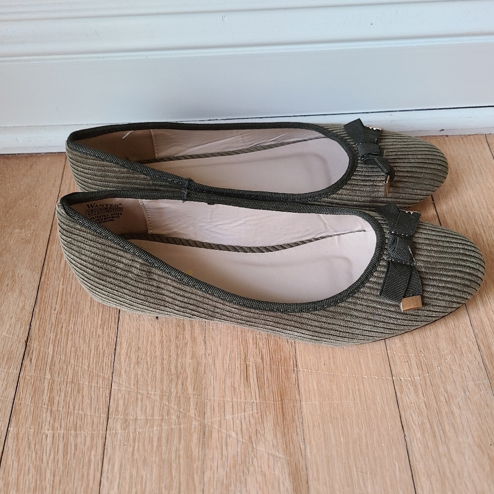 Wanted Ribbed Ballet Flats, Size 8 - Picture 4 of 5